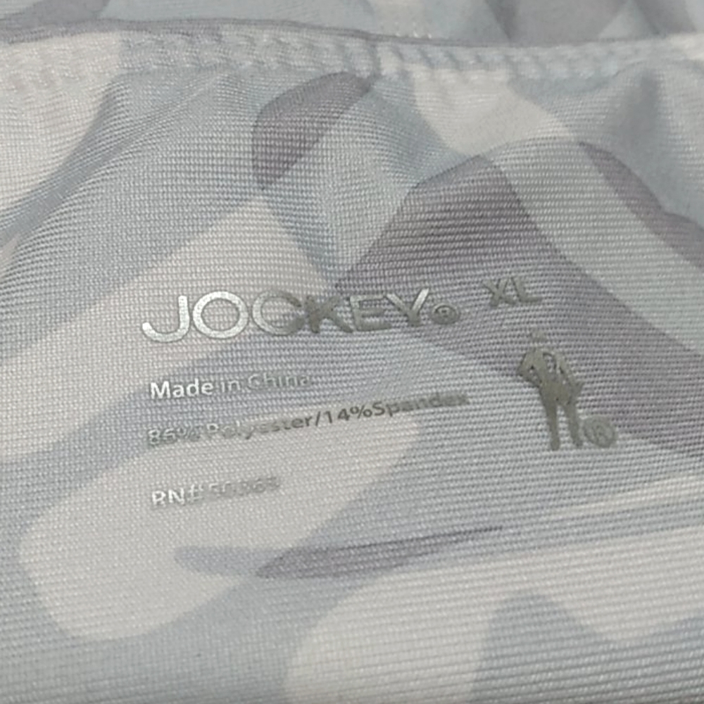 Exercising leggings jockey